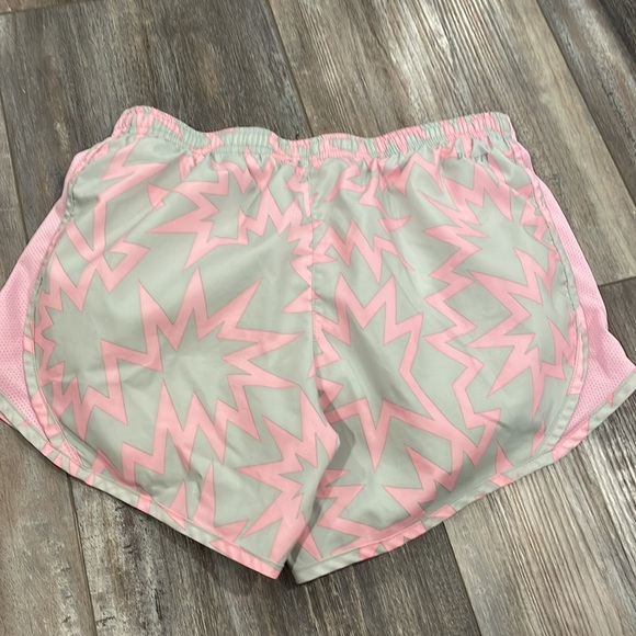 NIKE Tempo Running Shorts Bundle 5 Pair Girls large - Picture 10 of 12